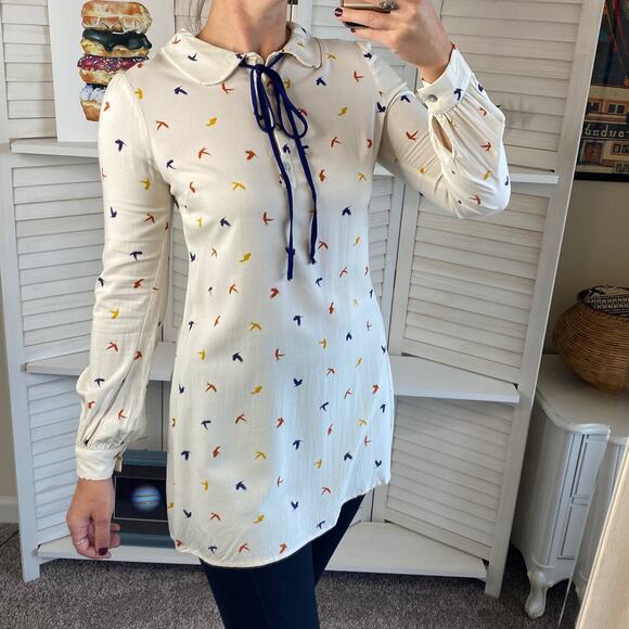 Living Doll long sleeve collared bird tunic top - Picture 2 of 8